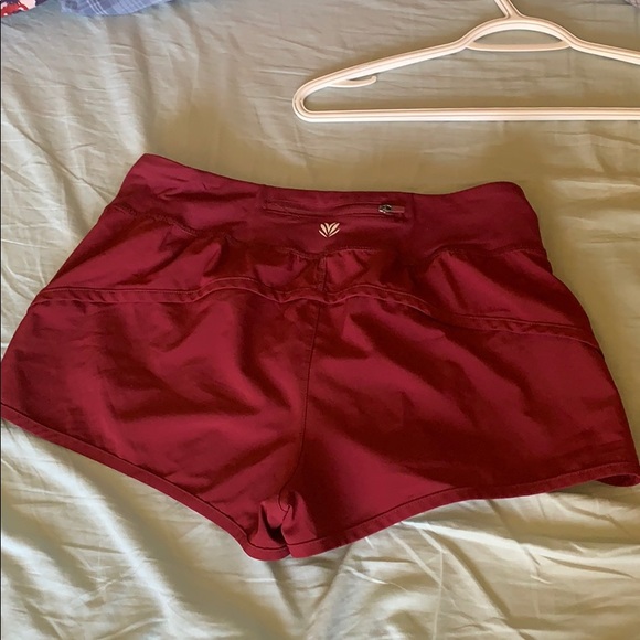 Red athletic shorts - Picture 2 of 3